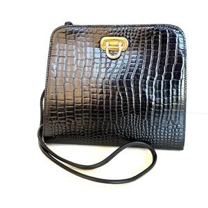 Elegant Black Crocodile-Embossed Women's Bag Used